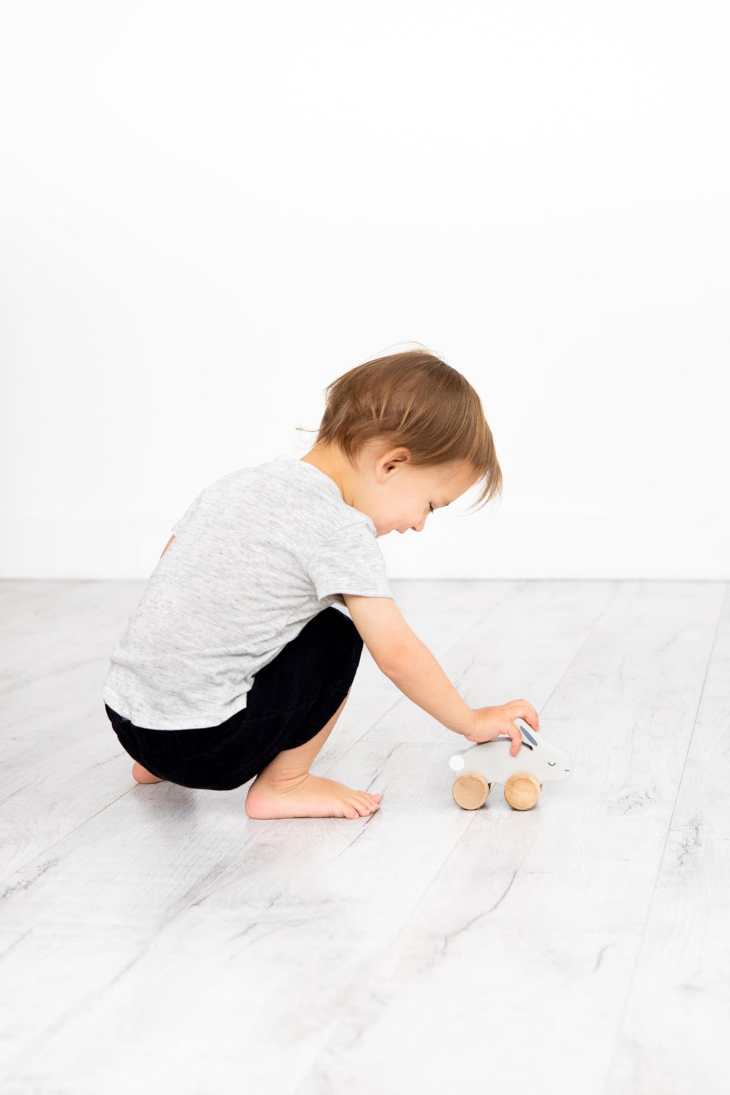 Wooden Bunny Pull Along Toy S1405