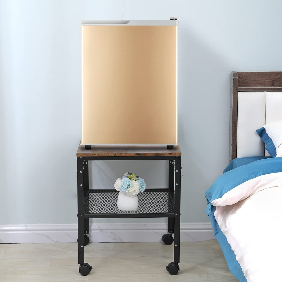 Rustic 2-Tier End Table with Adjustable Height Shelf Z4648