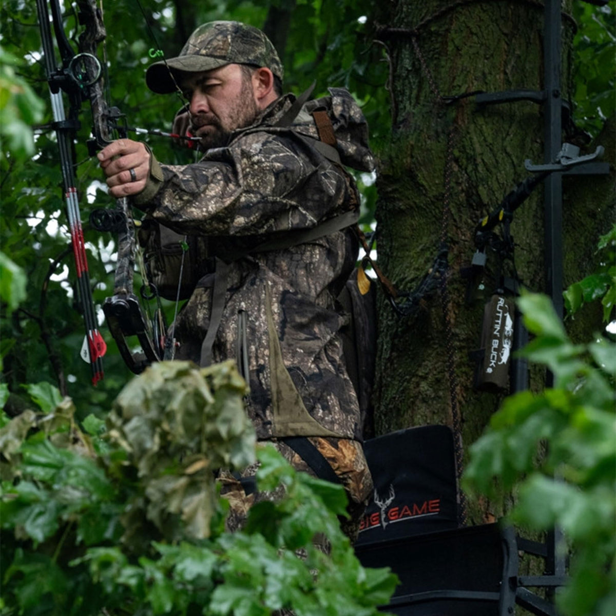 Lightweight Steel Treestand A369313