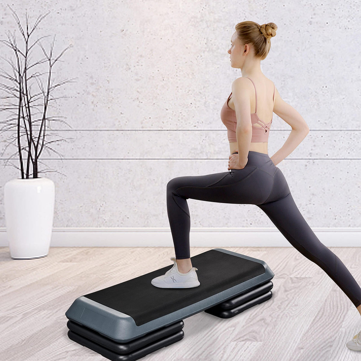 43in 3-Level Adjustable Aerobic Step Platform B77723